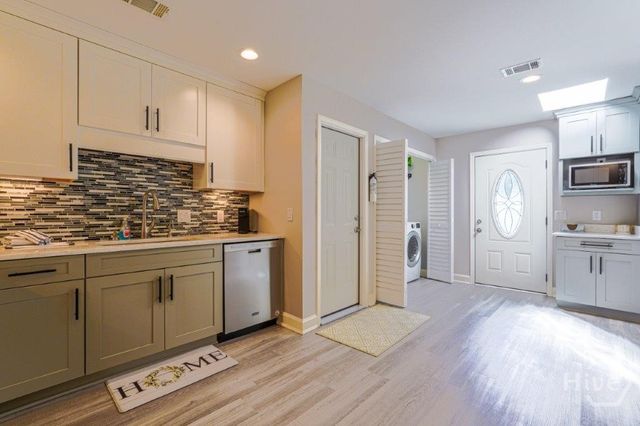 53 Village Green Circle, Savannah, GA 31411