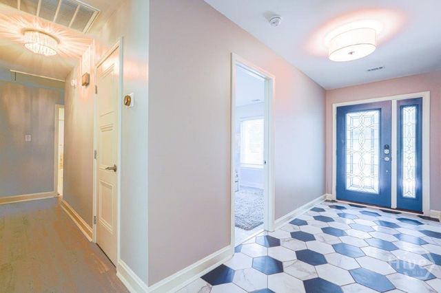 53 Village Green Circle, Savannah, GA 31411