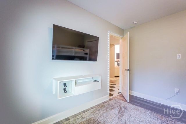 53 Village Green Circle, Savannah, GA 31411