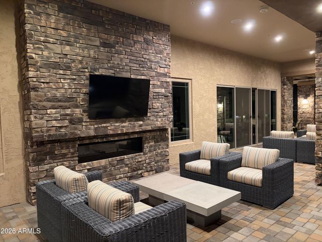 22908 N 44TH Place, Phoenix, AZ 85050