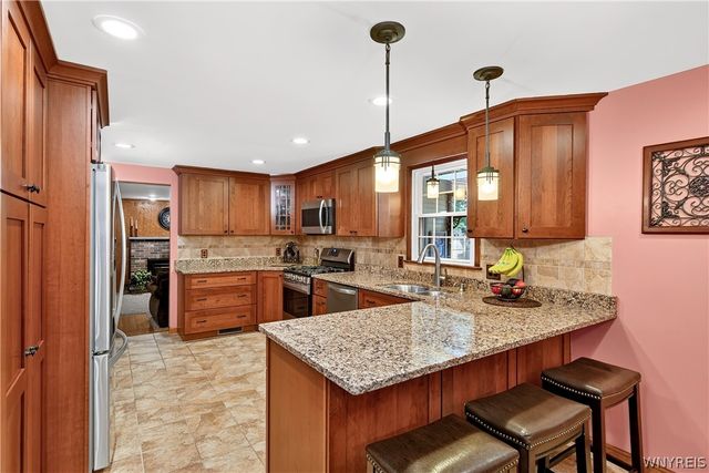 58 Tobey Hill Drive, West Seneca, NY 14224