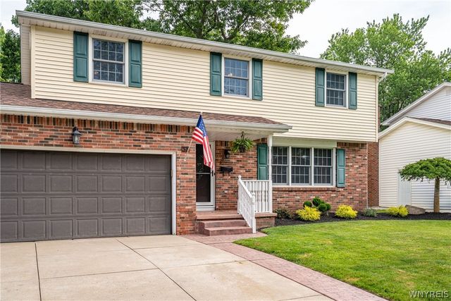 58 Tobey Hill Drive, West Seneca, NY 14224