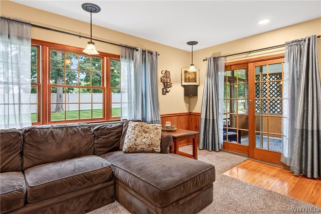 58 Tobey Hill Drive, West Seneca, NY 14224