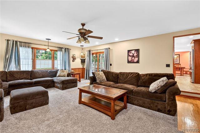 58 Tobey Hill Drive, West Seneca, NY 14224