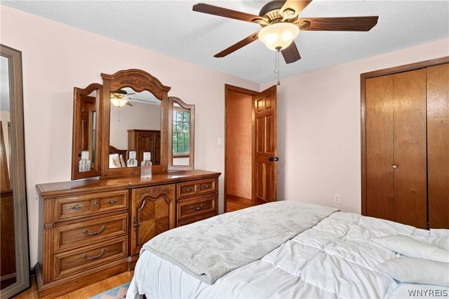 58 Tobey Hill Drive, West Seneca, NY 14224