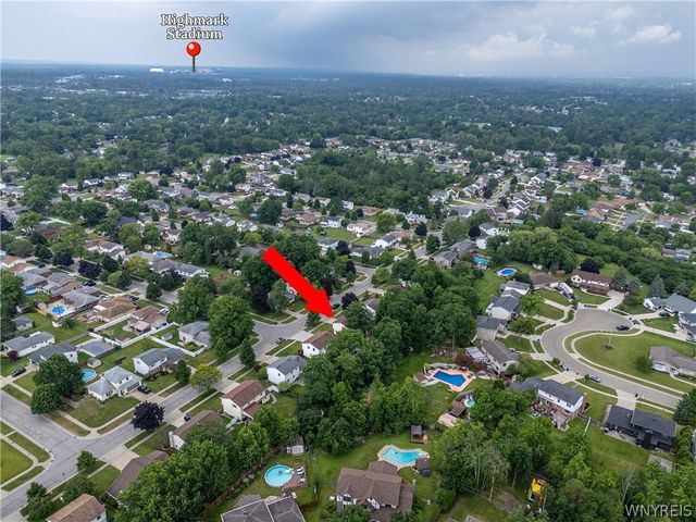 58 Tobey Hill Drive, West Seneca, NY 14224
