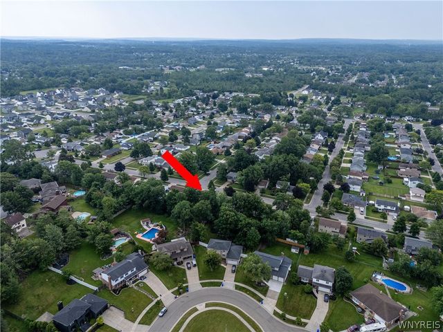 58 Tobey Hill Drive, West Seneca, NY 14224