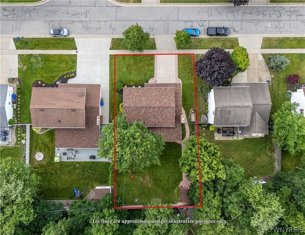 58 Tobey Hill Drive, West Seneca, NY 14224