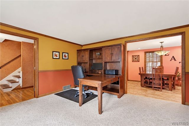 58 Tobey Hill Drive, West Seneca, NY 14224