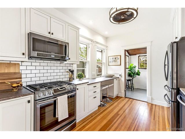 3010 Irving St, Denver, CO 80211