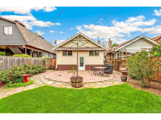 3010 Irving St, Denver, CO 80211
