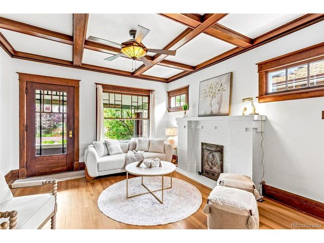 3010 Irving St, Denver, CO 80211