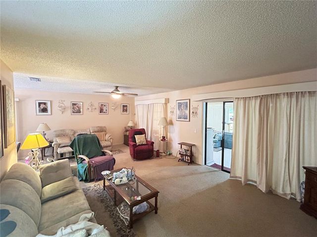 426 GLENEAGLES COURT, Winter Haven, FL 33884