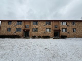 1478 Glencoe Avenue 2W, Highland Park, IL 60035