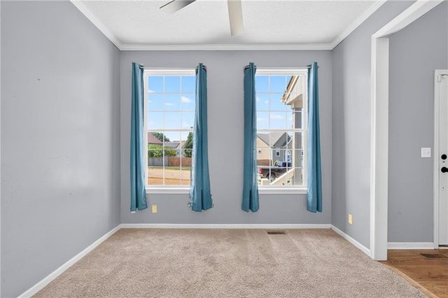 1003 Colonial Drive, Pleasant Hill, MO 64080