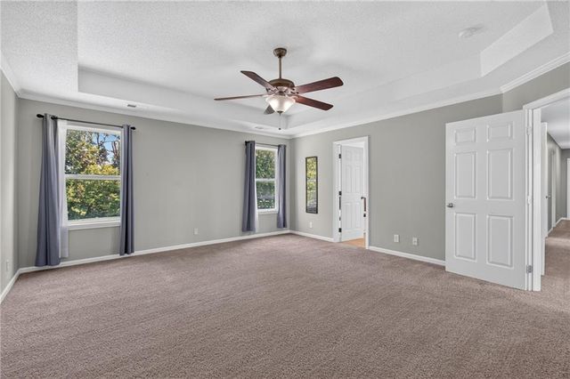 1003 Colonial Drive, Pleasant Hill, MO 64080