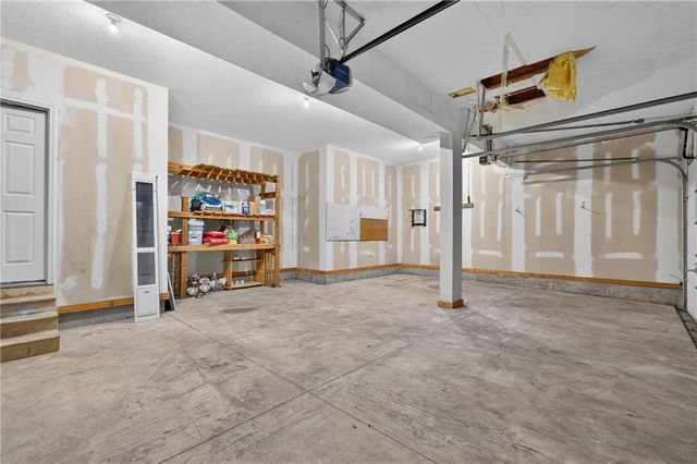 1003 Colonial Drive, Pleasant Hill, MO 64080