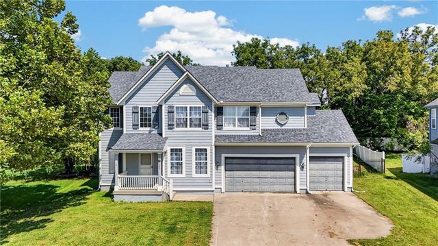 1003 Colonial Drive, Pleasant Hill, MO 64080