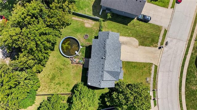 1003 Colonial Drive, Pleasant Hill, MO 64080