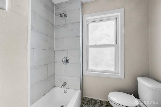 113 2nd Street, Elizabeth, NJ 07206