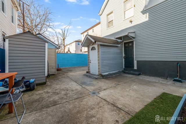 113 2nd Street, Elizabeth, NJ 07206