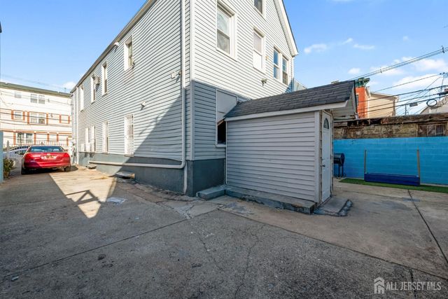 113 2nd Street, Elizabeth, NJ 07206