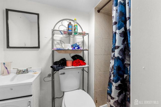 113 2nd Street, Elizabeth, NJ 07206