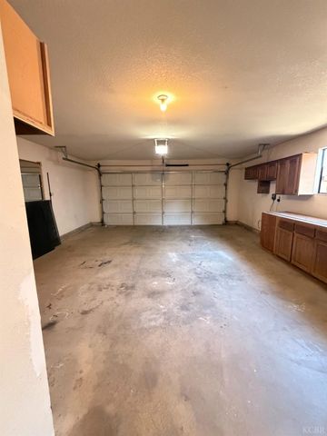 2319 Aspen Street, Hanford, CA 93230