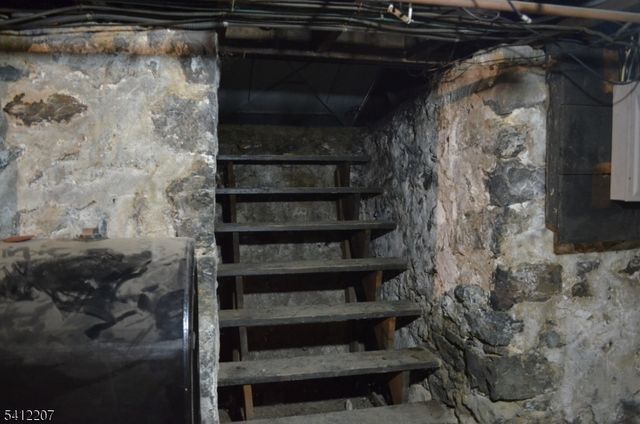 47 Lewis St, Phillipsburg Town, NJ 08865