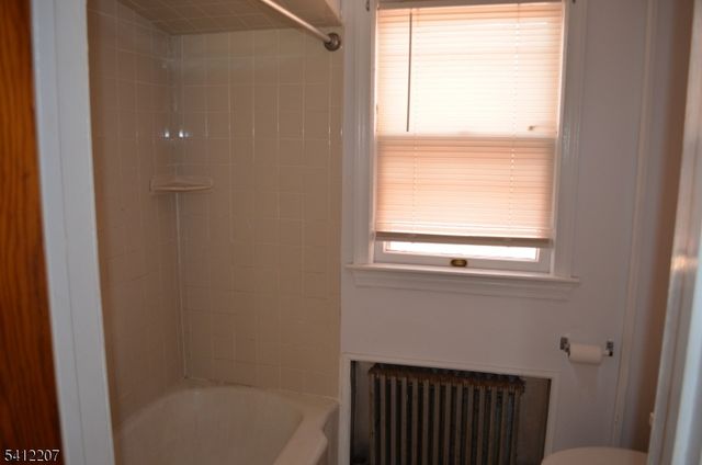 47 Lewis St, Phillipsburg Town, NJ 08865