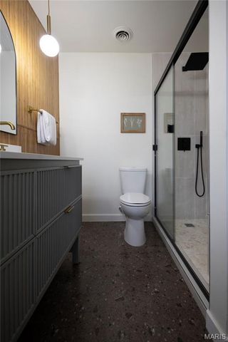 3075 Blackwood Drive, Florissant, MO 63033