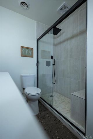 3075 Blackwood Drive, Florissant, MO 63033