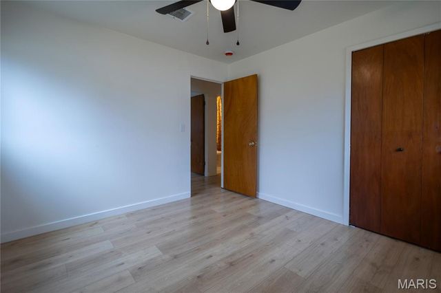 3075 Blackwood Drive, Florissant, MO 63033