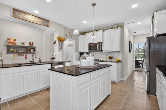1109 Cadbury Lane, Forney, TX 75126