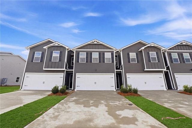 208 Norchester Avenue, Hogansville, GA 30230