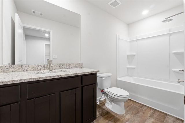 208 Norchester Avenue, Hogansville, GA 30230