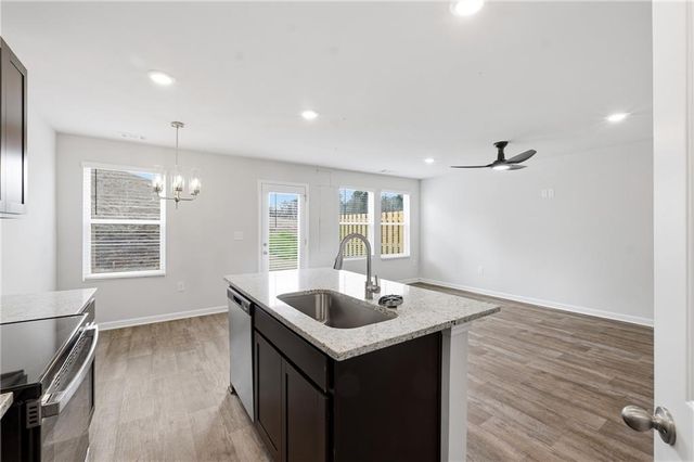208 Norchester Avenue, Hogansville, GA 30230