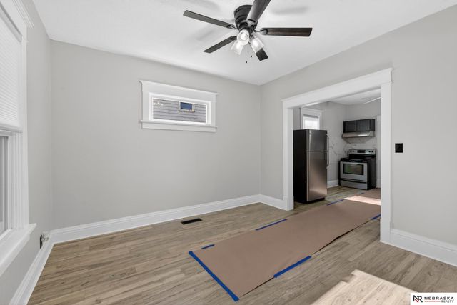 4930 N 33rd Avenue, Omaha, NE 68111