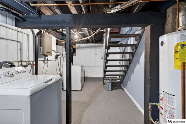 4930 N 33rd Avenue, Omaha, NE 68111