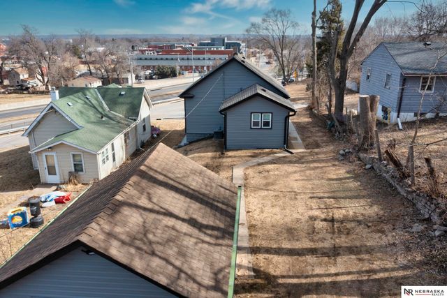 4930 N 33rd Avenue, Omaha, NE 68111