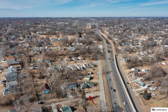 4930 N 33rd Avenue, Omaha, NE 68111