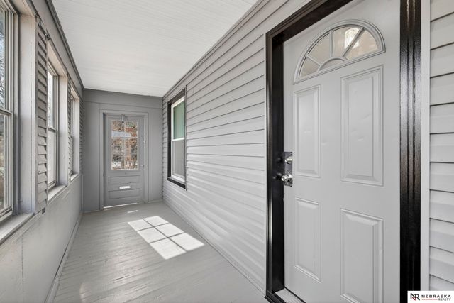 4930 N 33rd Avenue, Omaha, NE 68111