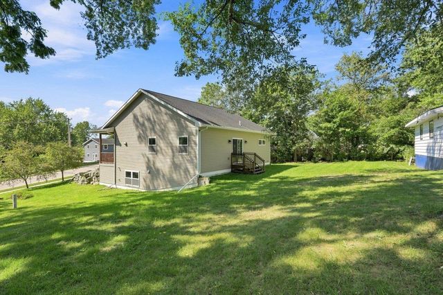 100 Isham Street, Stoughton, WI 53589