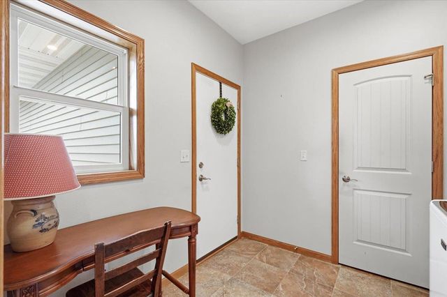 100 Isham Street, Stoughton, WI 53589