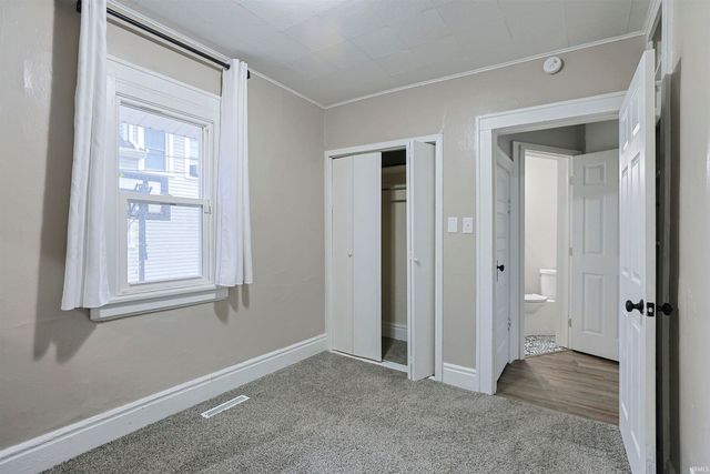 930 S 34Th Street, South Bend, IN 46615