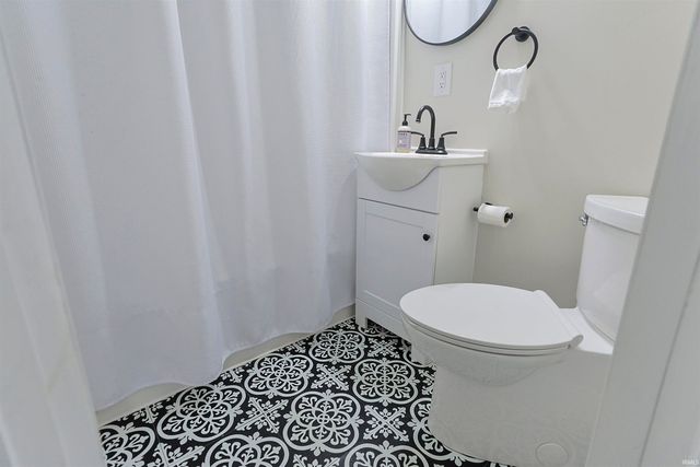 930 S 34Th Street, South Bend, IN 46615