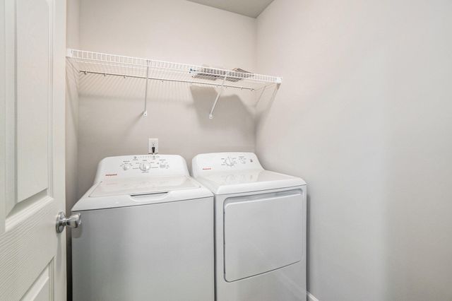 13726 Oasis Avenue, Holland Twp, MI 49424