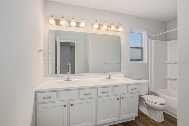 13726 Oasis Avenue, Holland Twp, MI 49424