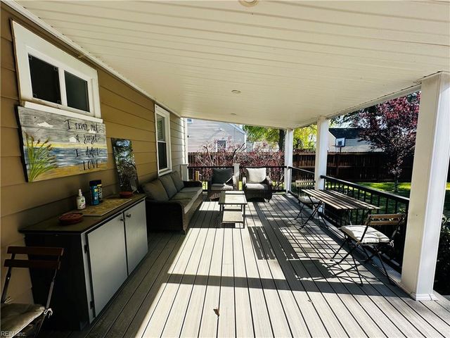 1323 W Norcova DR, Norfolk, VA 23502