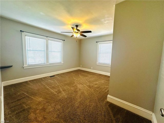 1323 W Norcova DR, Norfolk, VA 23502